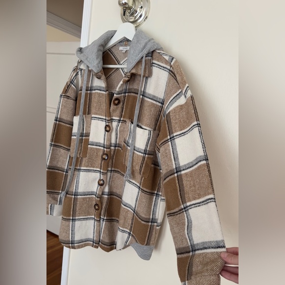plaid hooded shirt - Picture 4 of 6